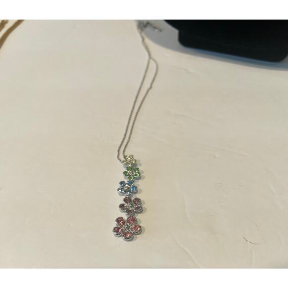 3 Avon President’s Club Gold and Silver Tone Rhinestone 18-22 Inch Necklaces - Picture 10 of 10